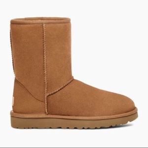 UGG Classic Short II Boots Chestnut Size Unknown (Measurements Provided)